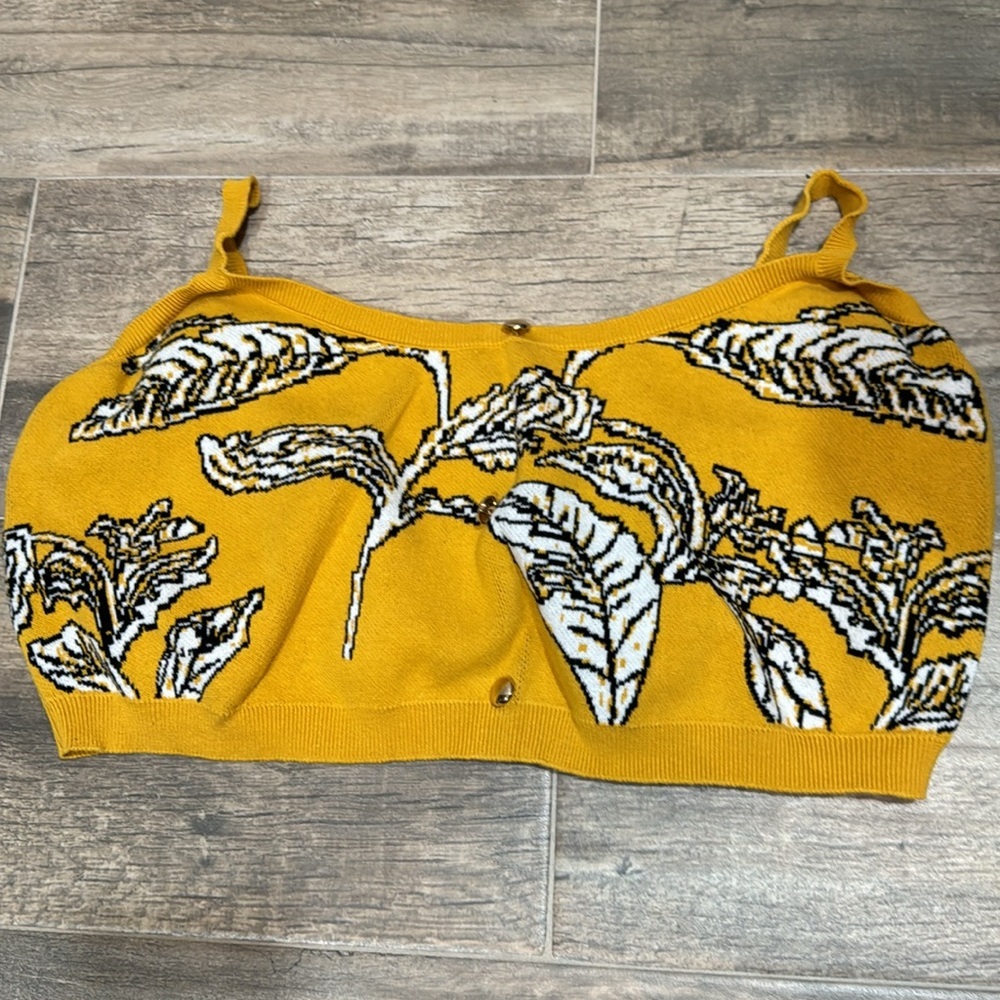 Fashion to Figure 2 Piece Crop Top and Shorts Yellow and Black Size 3X